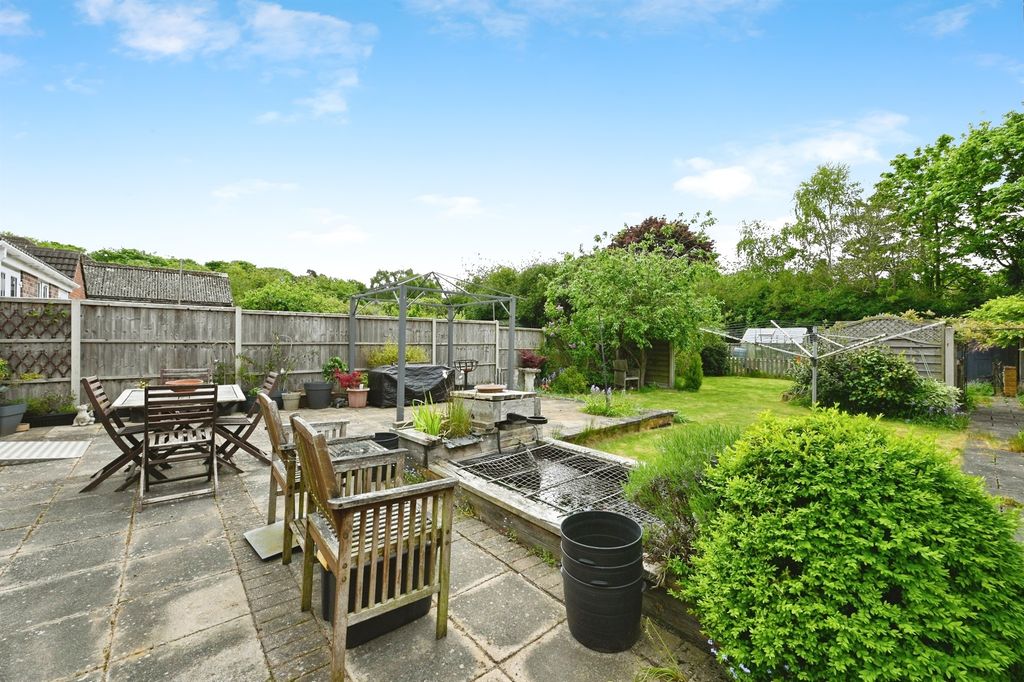 Property photo 2 of 15