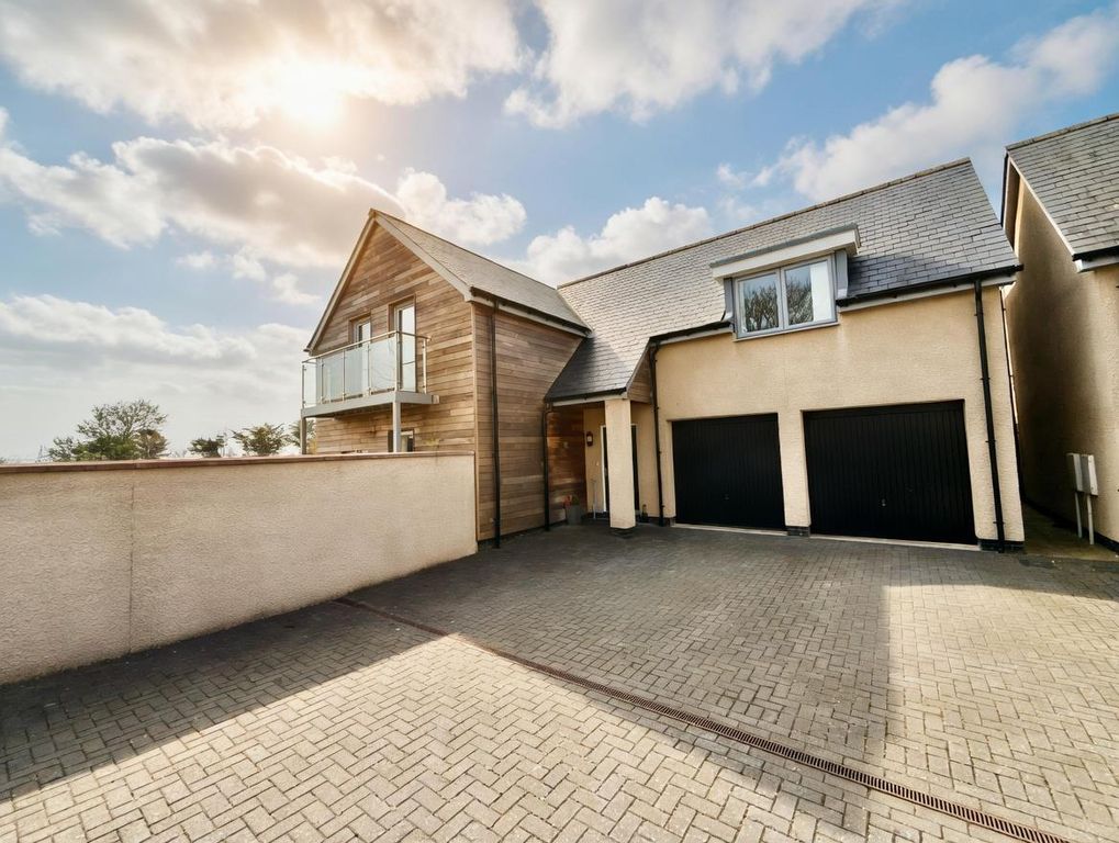 Property photo 1 of 31 Fnt.Jpg