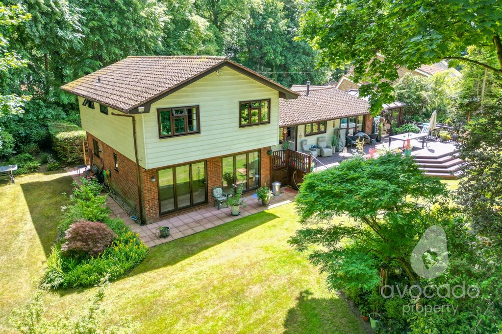 Property photo 1 of 16 4338593