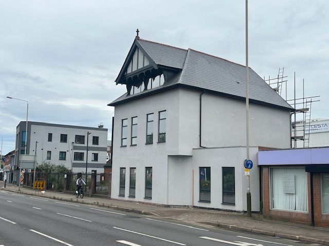Property photo 1 of 11