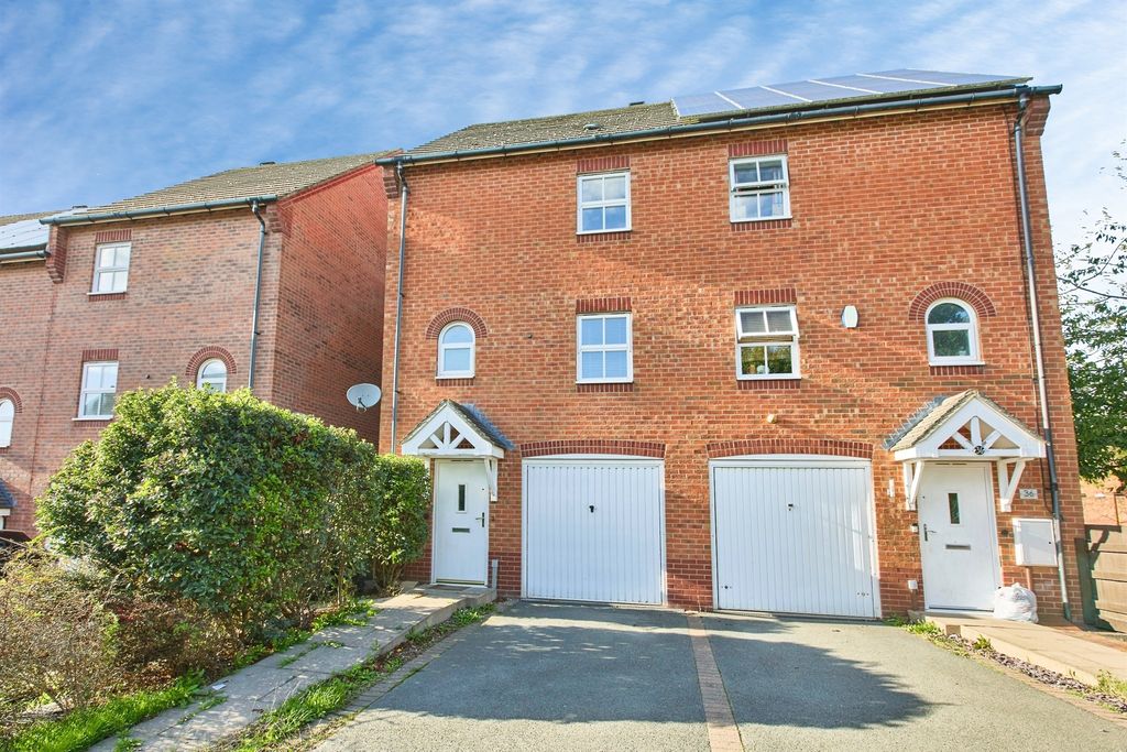 Property photo 1 of 21