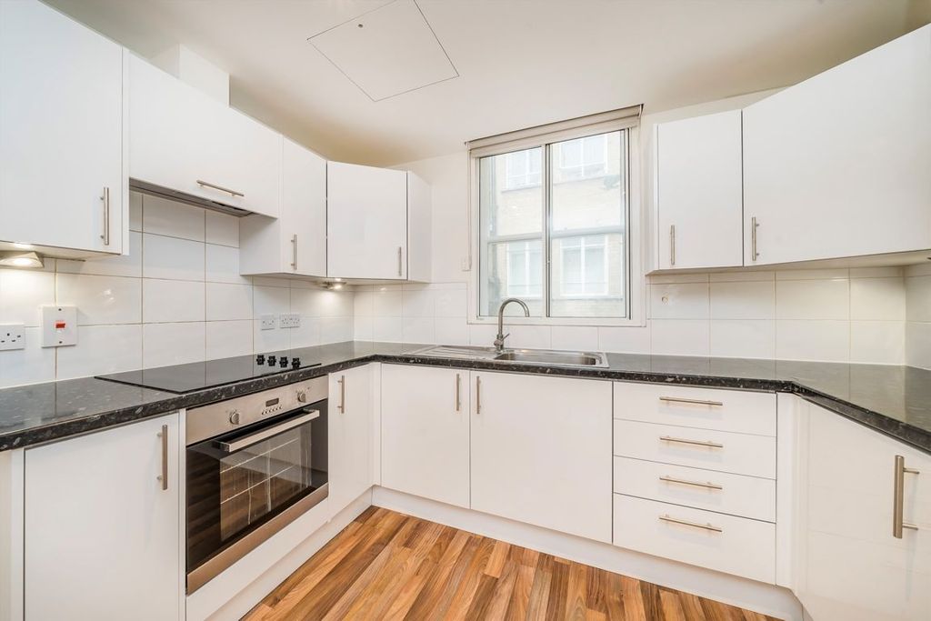 Property photo 3 of 5