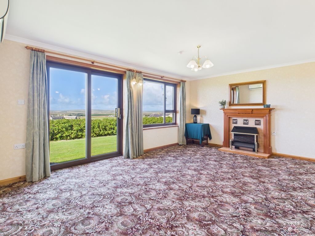 Property photo 2 of 25