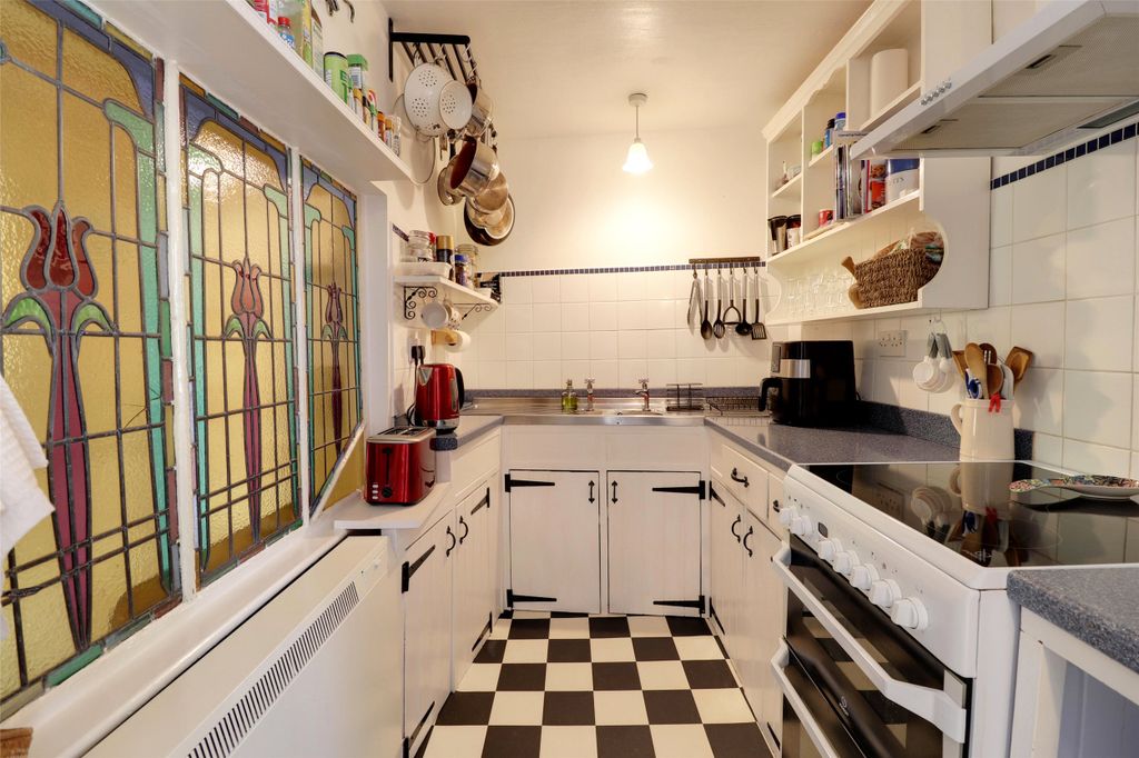 Property photo 2 of 12 Picture No. 02