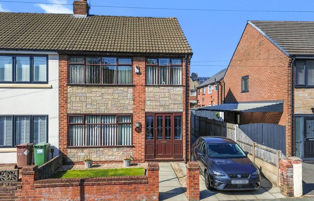 Property photo 1 of 13