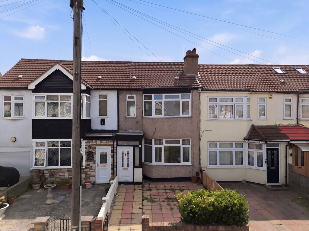 Property photo 2 of 18