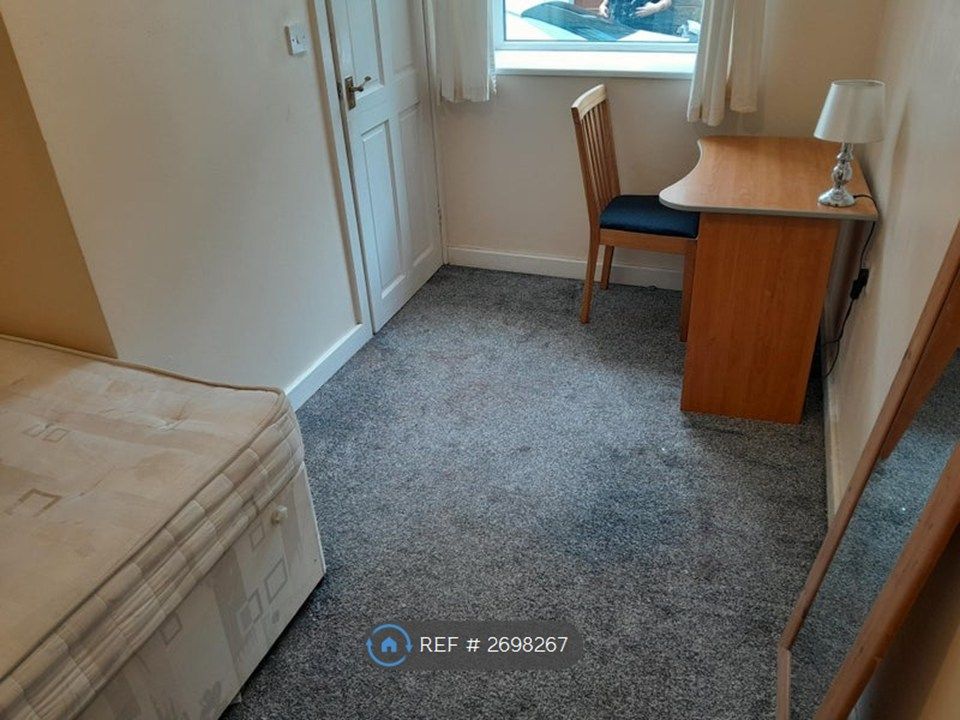 Property photo 3 of 6