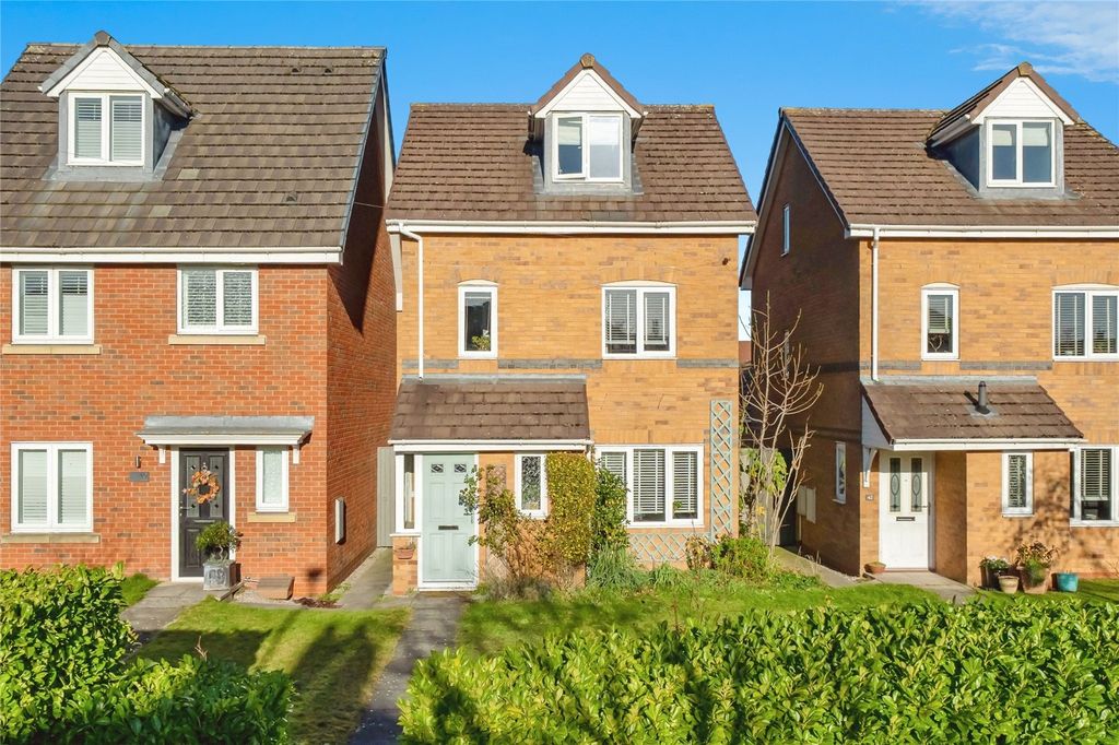 Property photo 1 of 26 Front