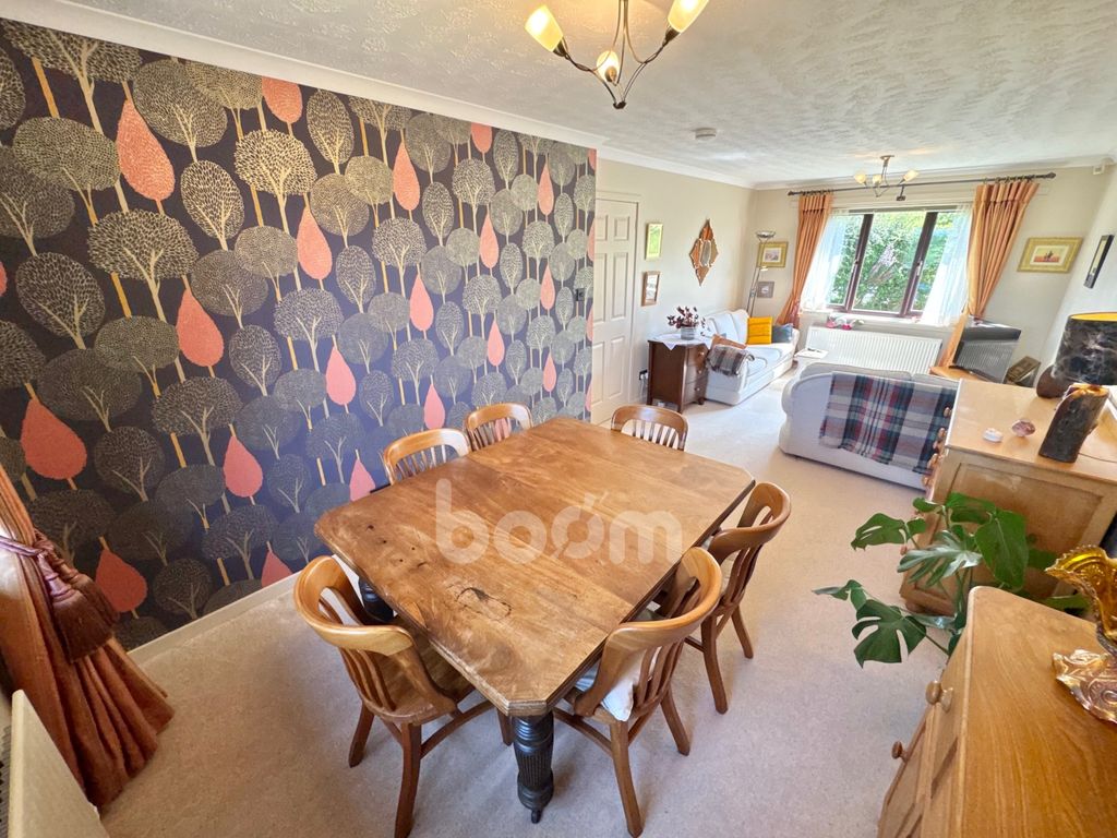 Additional image 11 of 3 bed detached bungalow for saleCullen Crescent, Inverkip PA16