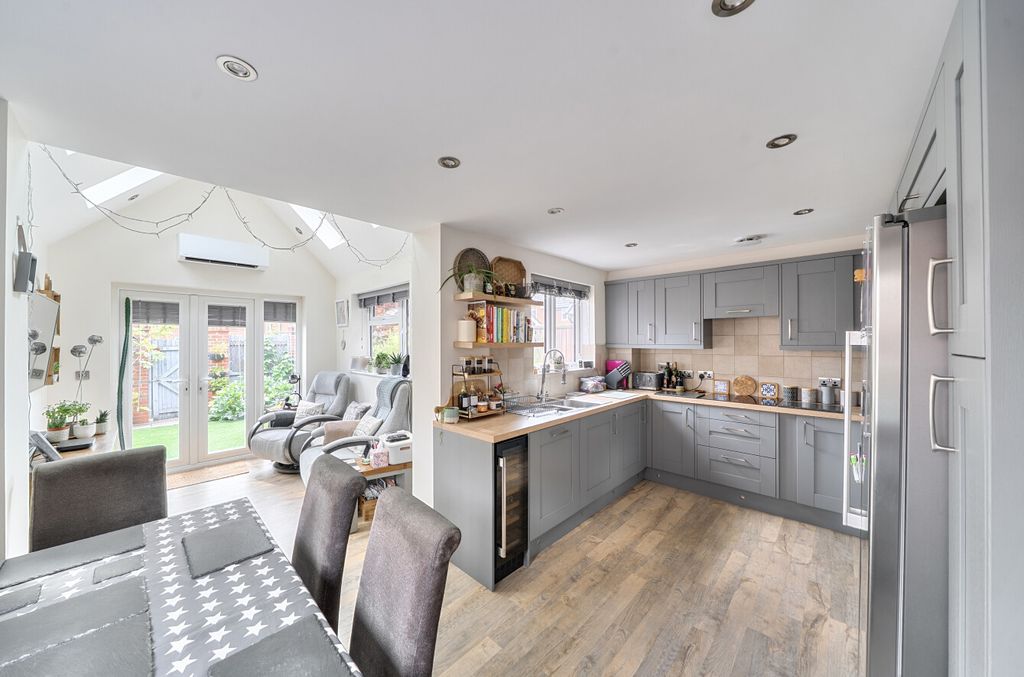 Property photo 2 of 14 1495590 (25).Jpg