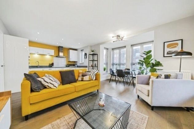 Property photo 2 of 9 Reception Room
