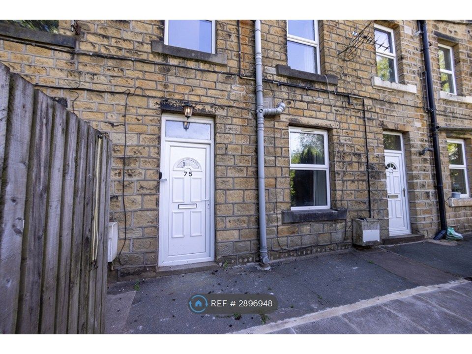 Property photo 2 of 17 Front