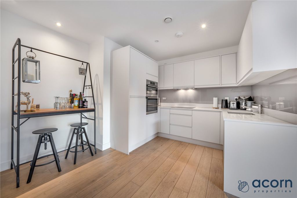 Property photo 3 of 22 Picture No. 10