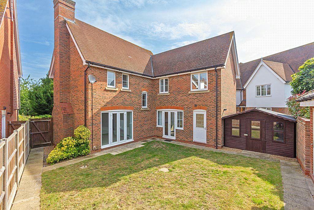 Property photo 2 of 23 Picture No. 16
