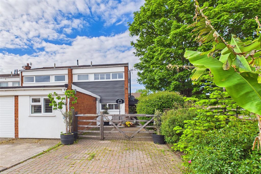 Property photo 1 of 15