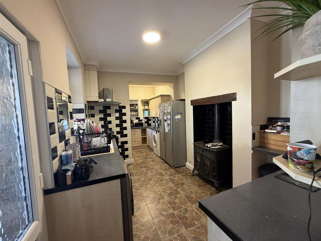 Property photo 2 of 11 Bridge Rd Kitchen.Jpeg