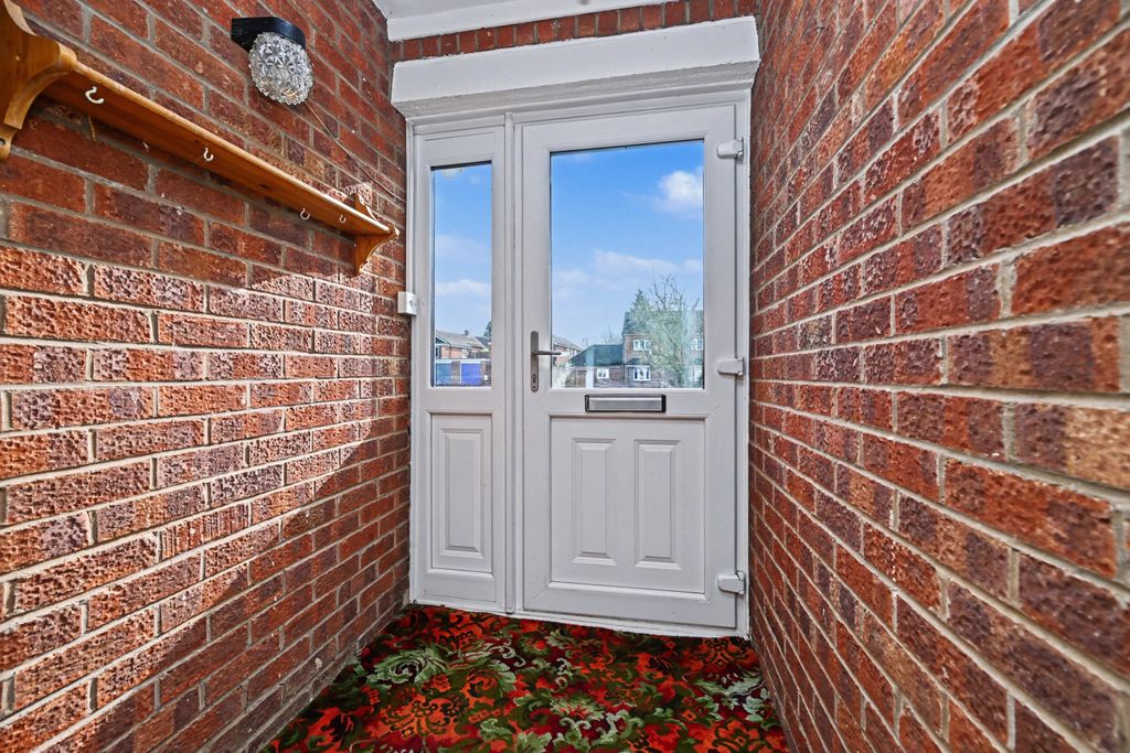 Property photo 3 of 25