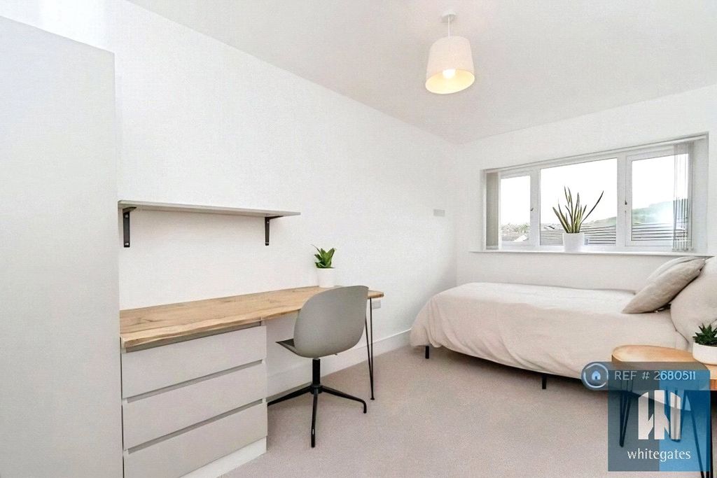 Property photo 2 of 17 Picture No. 07