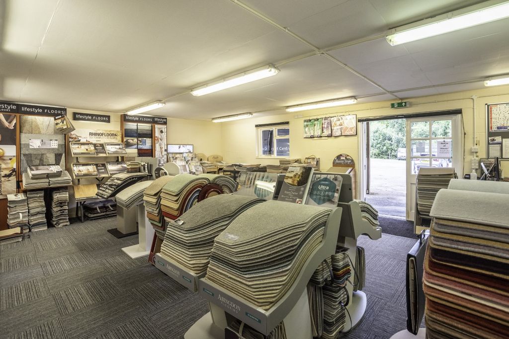 Property photo 2 of 7