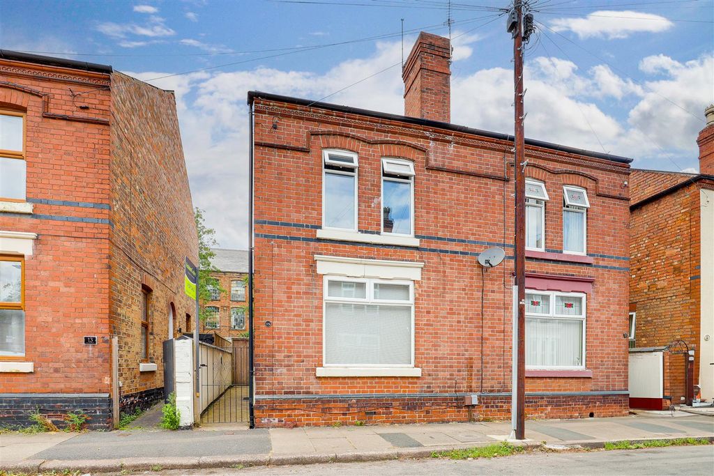 Property photo 1 of 13 2498.Jpg