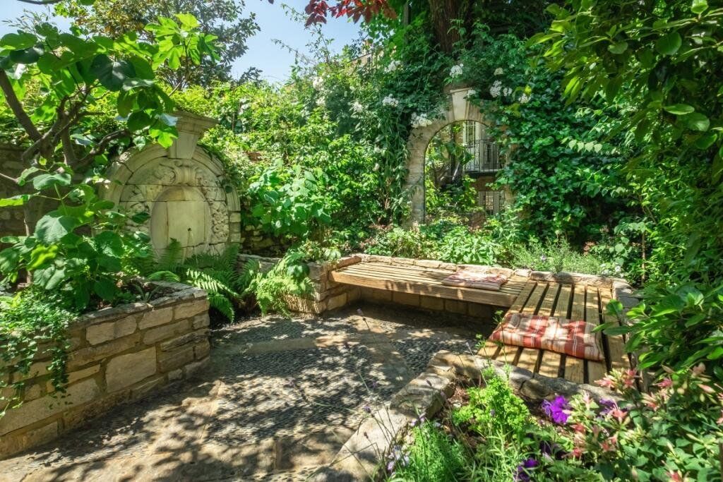 Property photo 3 of 22