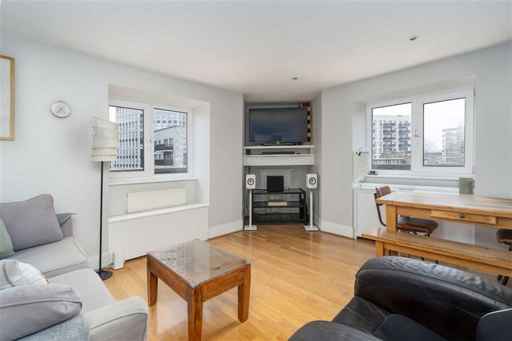 Property photo 3 of 6