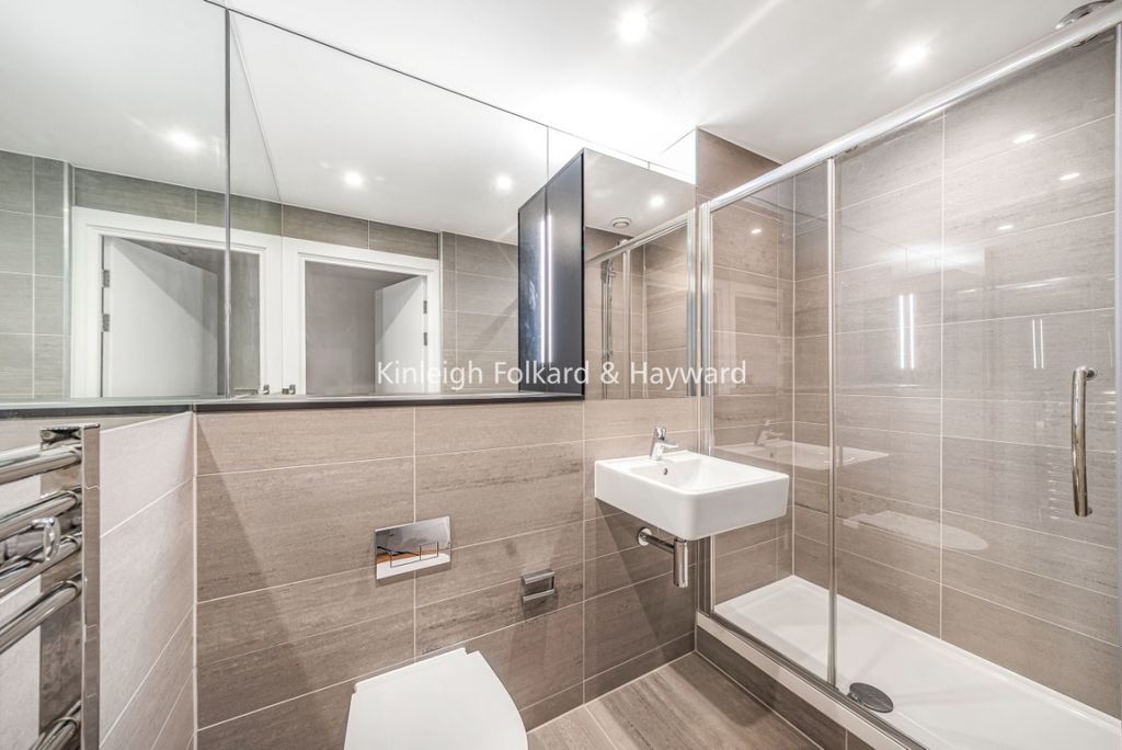 Property photo 2 of 11 98E11Ddf-7994-4116-B