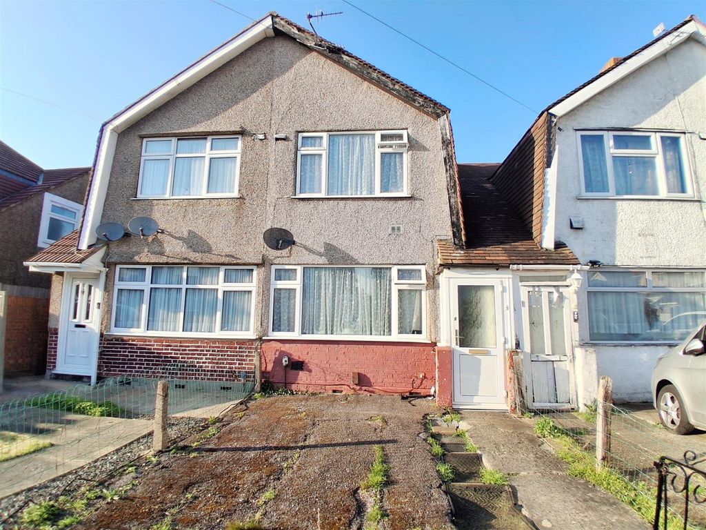 Property photo 1 of 12 Front (1).Jpg