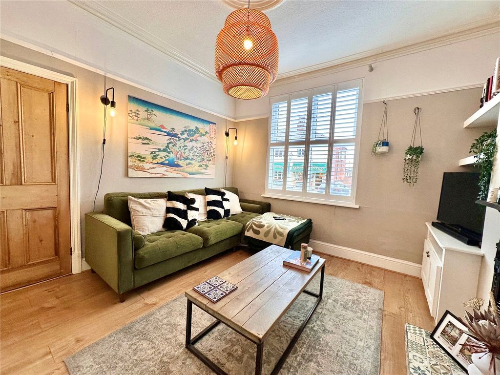 Property photo 3 of 18 Picture No. 04