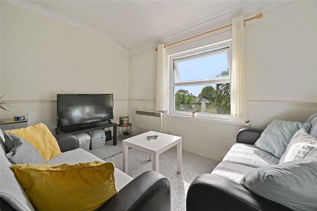 Property photo 2 of 10 Picture No. 07