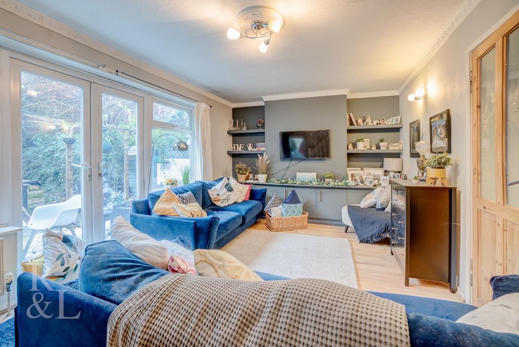 Property photo 3 of 22 Batched  (5).Jpg