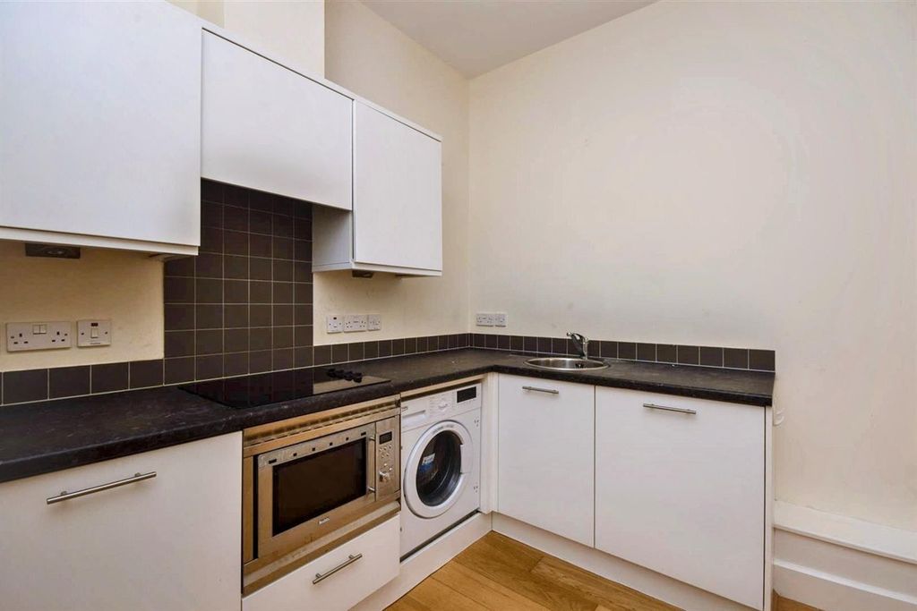 Property photo 2 of 7 Vrlv0367E0A3Dpxyq3Xxw.Jpg