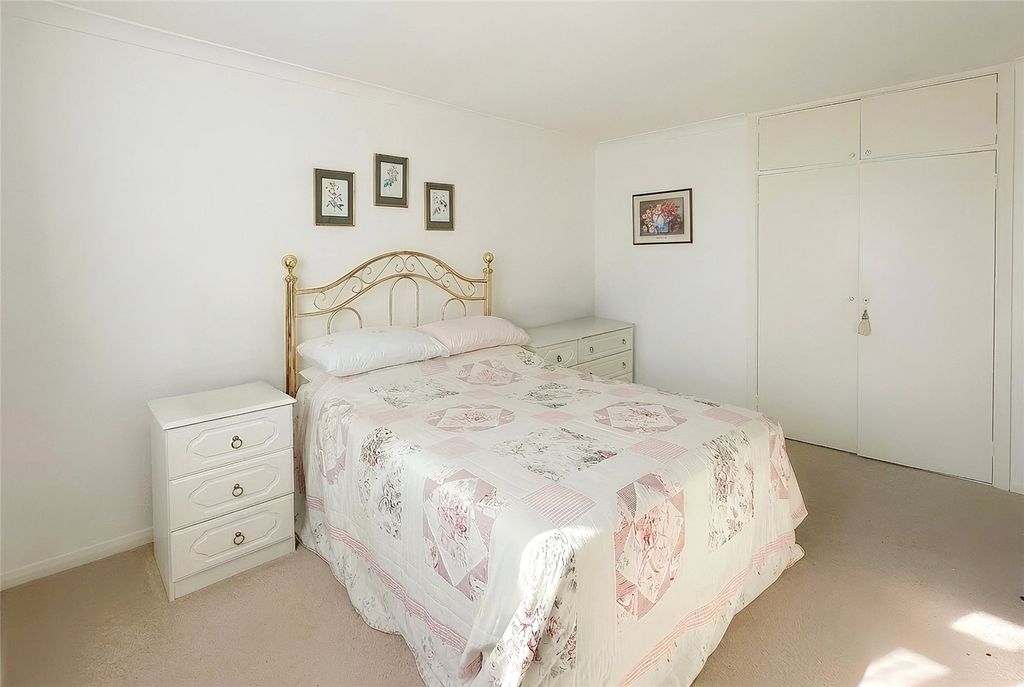 Property photo 3 of 16 Picture No. 03