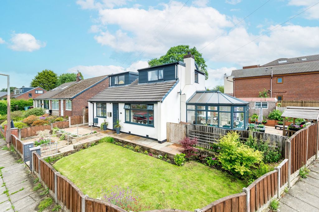 Property photo 1 of 35