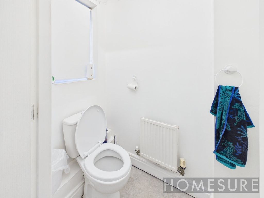 Property photo 3 of 17 Picture No. 12