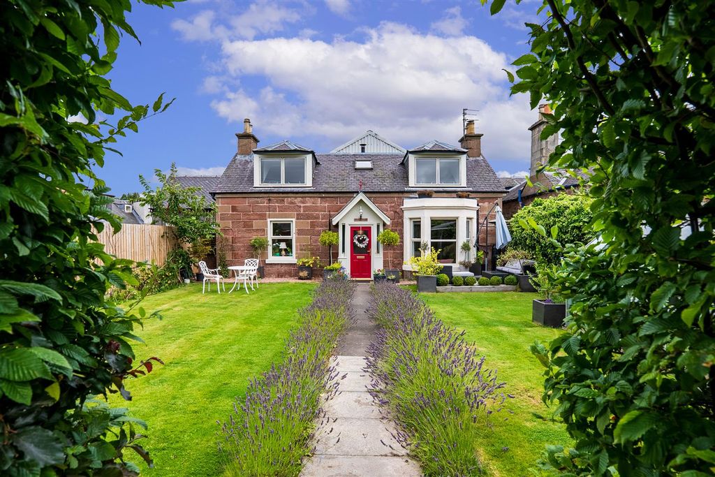 Property photo 1 of 25 Dsc00472-Hdr.Jpg
