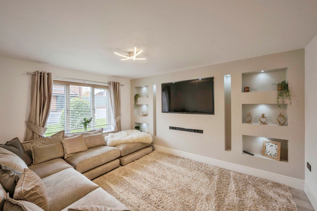 Property photo 2 of 24