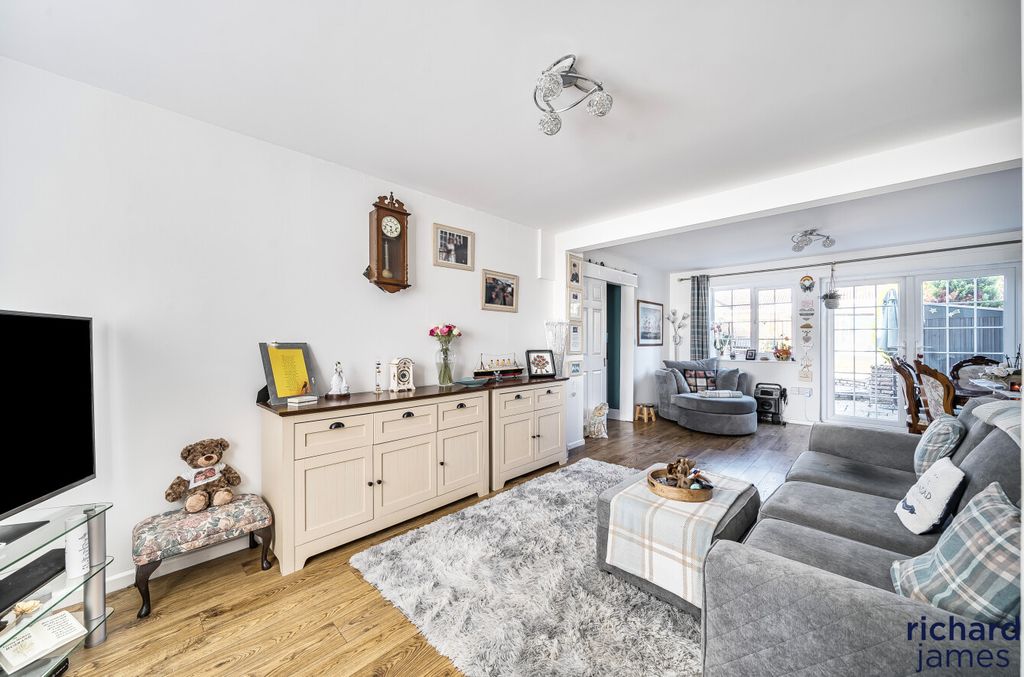 Property photo 2 of 19 1d8B582E98Fd4A798F423Deb00409282