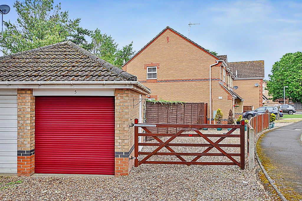 Property photo 3 of 18 Photo 18