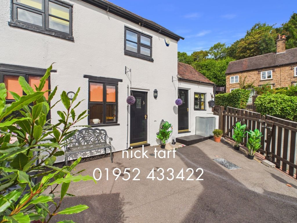 Property photo 1 of 13 Nick Tart 01952 433422 (2)