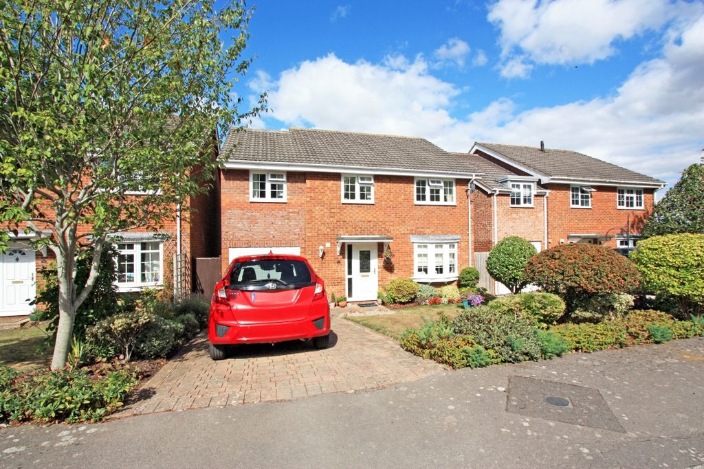 Property photo 1 of 16