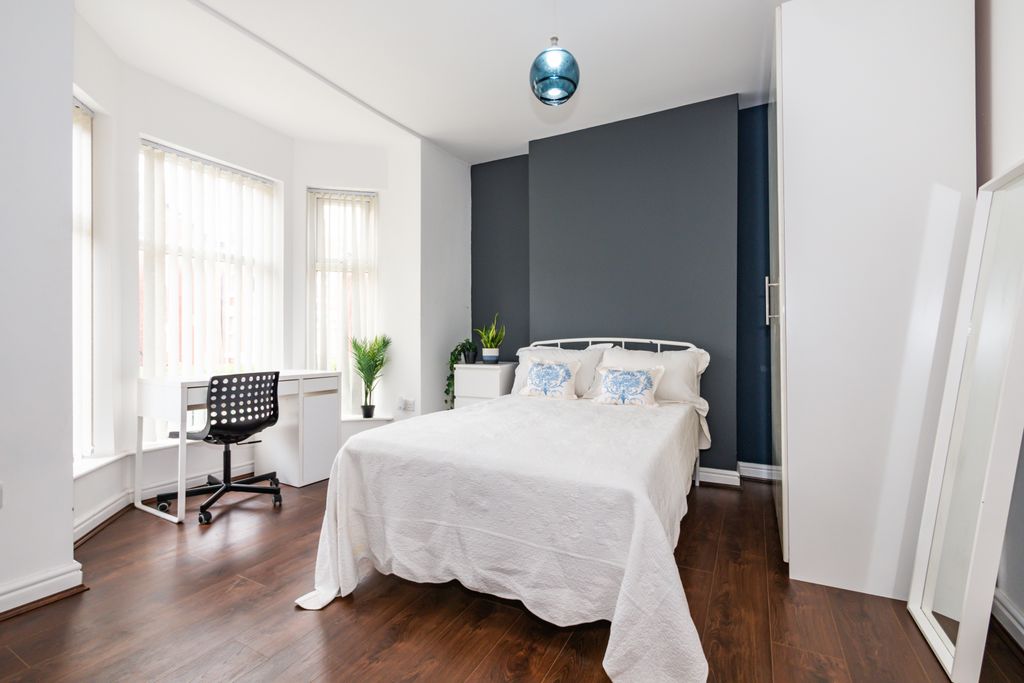 Property photo 1 of 49 Granville Street