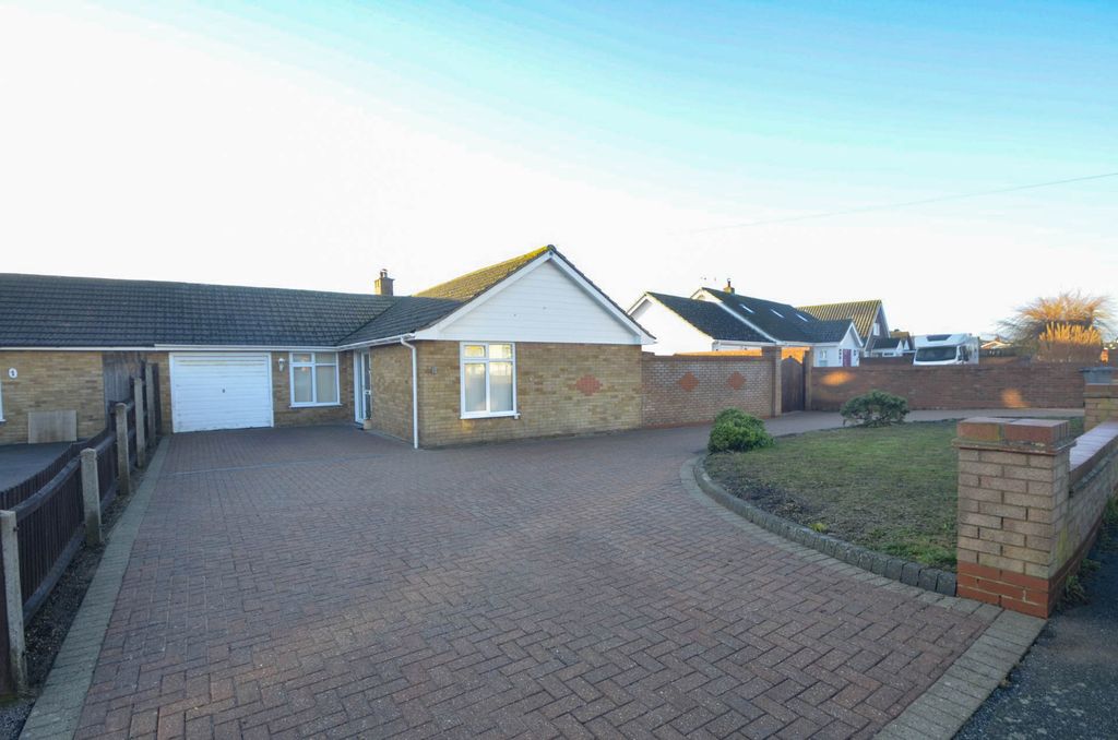 Property photo 1 of 17 Thumbnail__Dsc6119