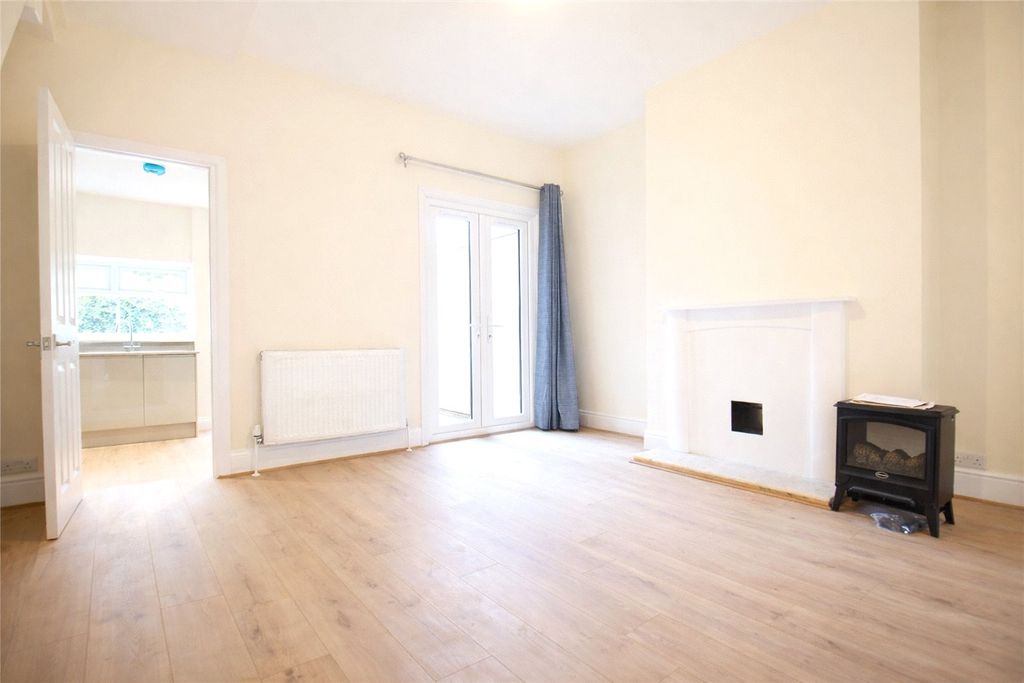 Property photo 3 of 17 Picture No. 41