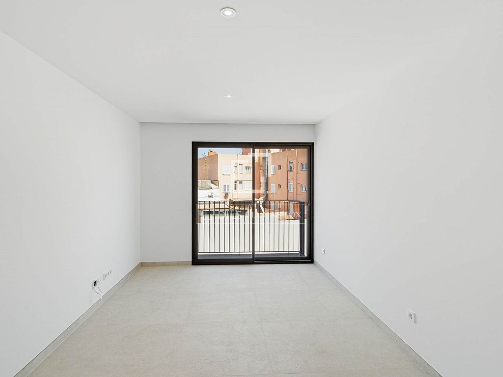 Property photo 3 of 31