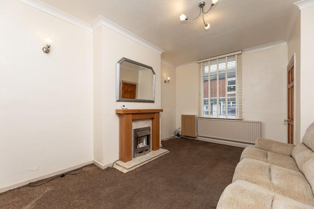 Property photo 3 of 18 5C5A1903.Jpg