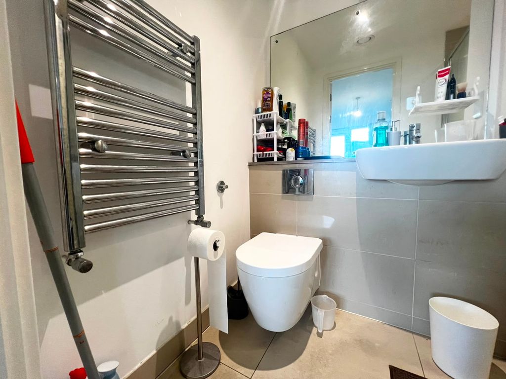 Property photo 3 of 16