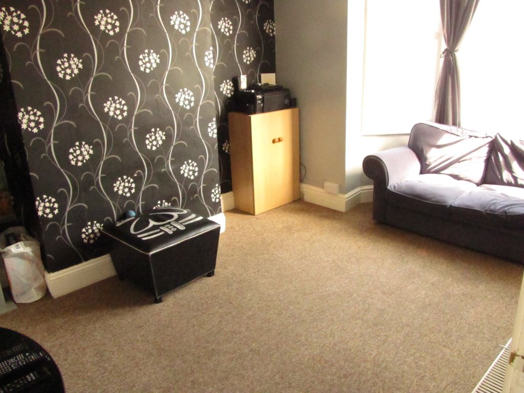 Property photo 1 of 4