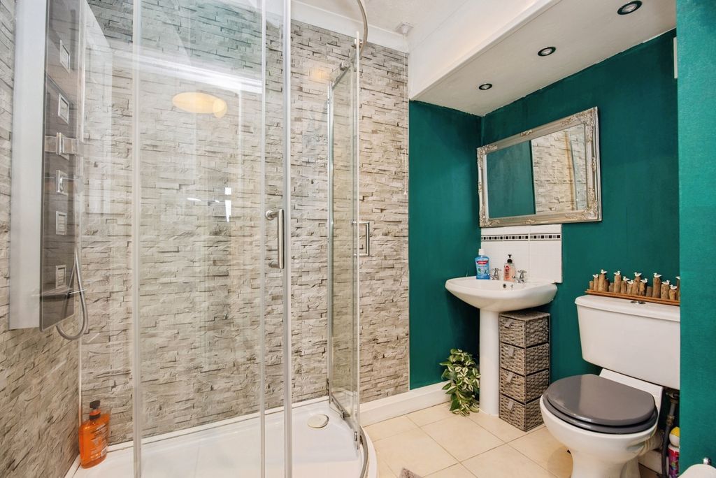 Property photo 3 of 13 Pbox-Img.Jpg