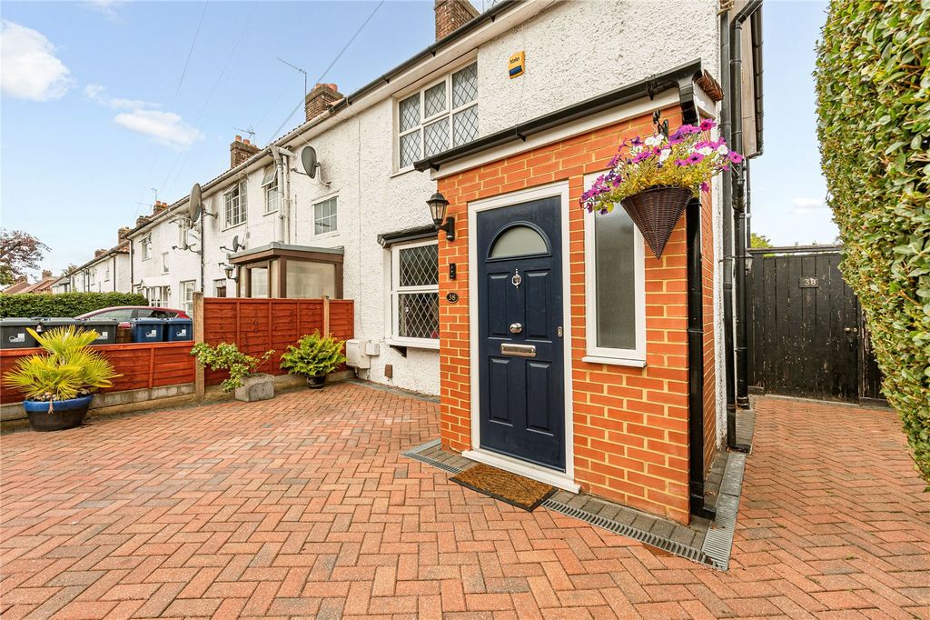 Property photo 3 of 14 Picture No. 02